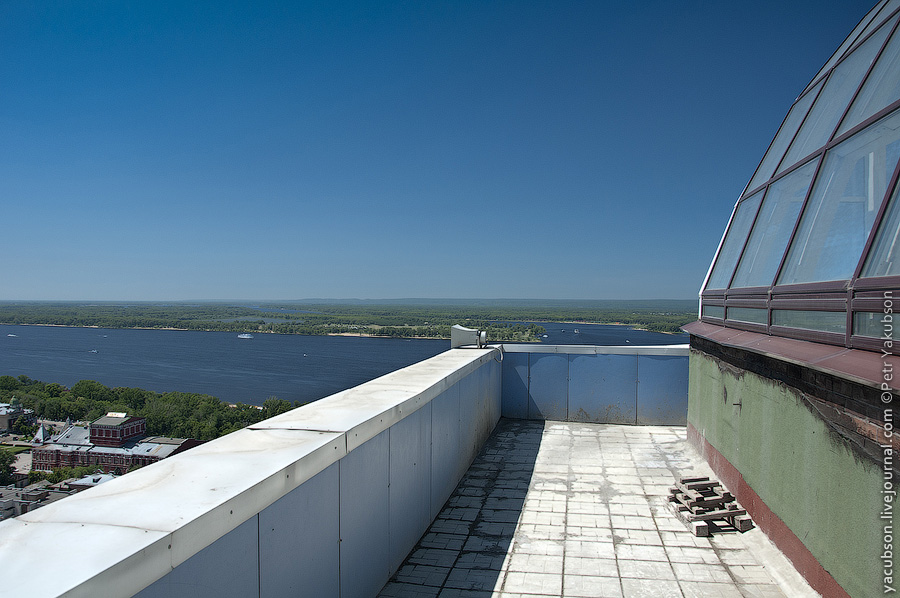 Фото крыши многоэтажного дома