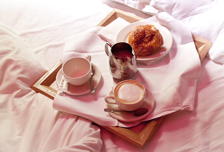 фото завтрака в постель