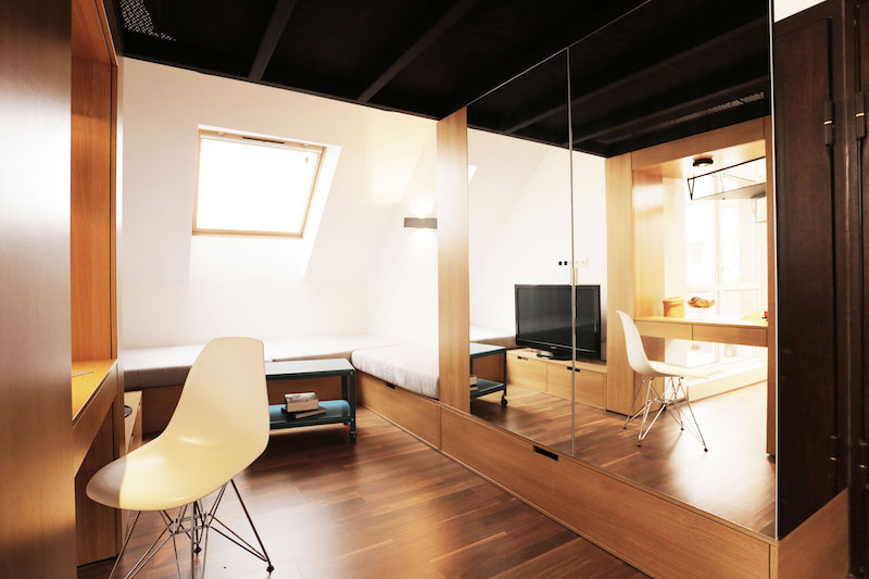 Sofia studio with mirrored cabinet