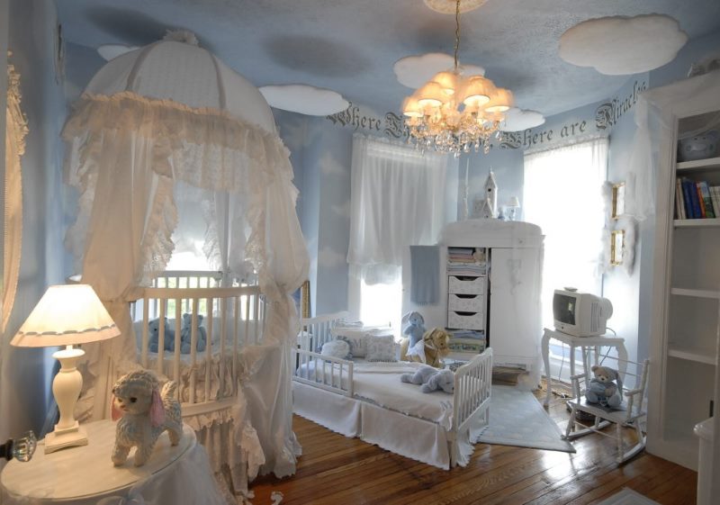 Интерьер комфортной спальни для ребенка