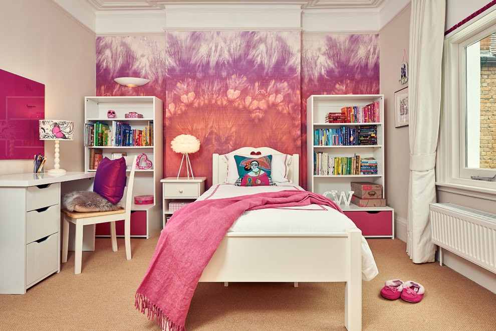 Интерьер комнаты для девочки в розовых оттенках