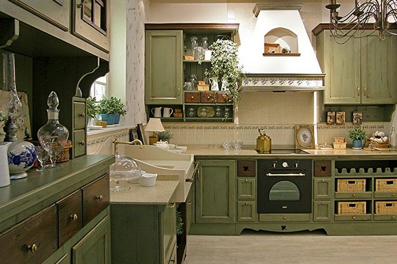 Бело-зеленая кухня в стиле прованс - Дизайн интерьера