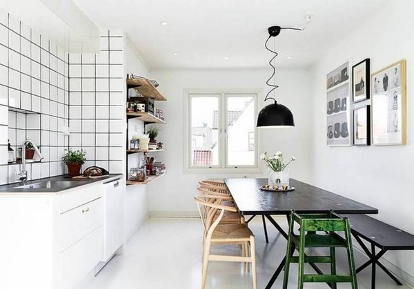 Белоснежный интерьер кухни в скандинавском стиле